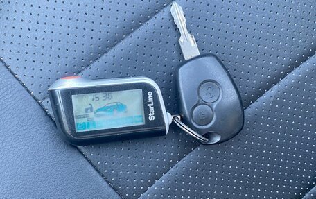 Renault Sandero II рестайлинг, 2016 год, 800 000 рублей, 12 фотография