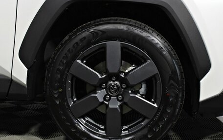 Toyota RAV4, 2026 год, 4 440 000 рублей, 21 фотография