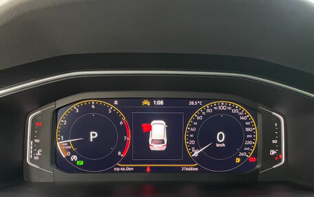 Volkswagen Tiguan II, 2023 год, 2 500 000 рублей, 20 фотография