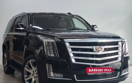 Cadillac Escalade IV, 2016 год, 4 000 000 рублей, 3 фотография
