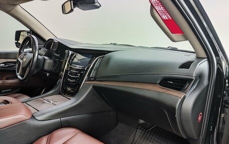 Cadillac Escalade IV, 2016 год, 4 000 000 рублей, 20 фотография
