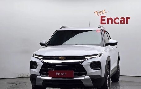 Chevrolet TrailBlazer, 2023 год, 1 670 000 рублей, 3 фотография