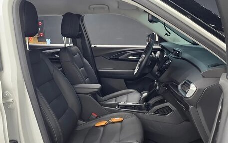 Chevrolet TrailBlazer, 2023 год, 1 670 000 рублей, 10 фотография