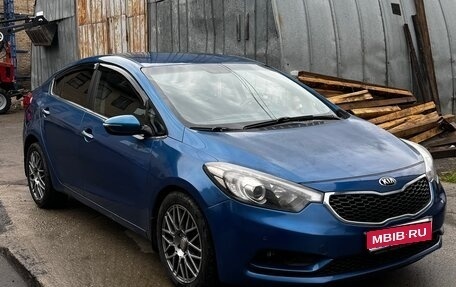 KIA Cerato III, 2013 год, 950 000 рублей, 1 фотография