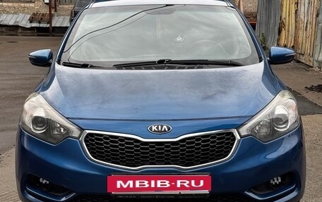KIA Cerato III, 2013 год, 950 000 рублей, 2 фотография