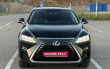 Lexus RX IV рестайлинг, 2018 год, 4 000 000 рублей, 3 фотография