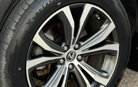 Lexus RX IV рестайлинг, 2018 год, 4 000 000 рублей, 19 фотография