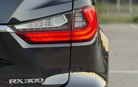 Lexus RX IV рестайлинг, 2018 год, 4 000 000 рублей, 22 фотография