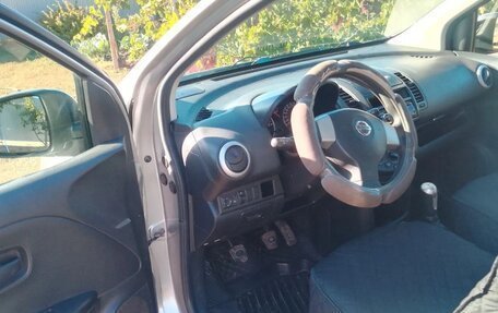 Nissan Note II рестайлинг, 2010 год, 600 000 рублей, 4 фотография