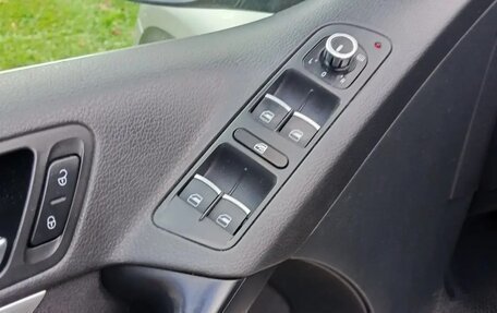 Volkswagen Tiguan I, 2012 год, 1 200 000 рублей, 5 фотография