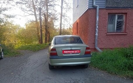 Opel Vectra B рестайлинг, 1996 год, 150 000 рублей, 4 фотография