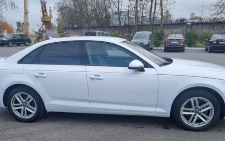 Audi A4, 2018 год, 1 800 000 рублей, 2 фотография