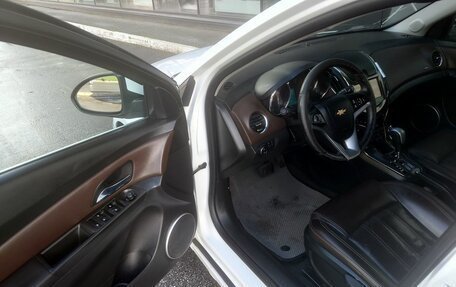 Chevrolet Cruze II, 2014 год, 901 000 рублей, 19 фотография