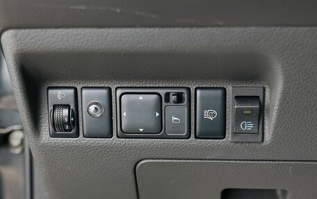 Nissan X-Trail, 2005 год, 680 000 рублей, 16 фотография