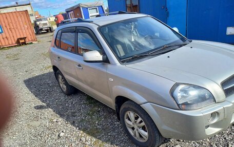 Hyundai Tucson III, 2008 год, 800 000 рублей, 3 фотография