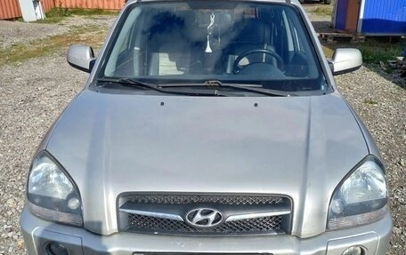 Hyundai Tucson III, 2008 год, 800 000 рублей, 2 фотография