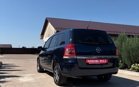 Opel Zafira B, 2012 год, 580 000 рублей, 4 фотография