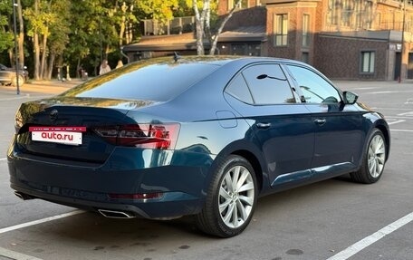 Skoda Superb III рестайлинг, 2017 год, 2 450 000 рублей, 6 фотография