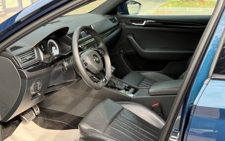 Skoda Superb III рестайлинг, 2017 год, 2 450 000 рублей, 19 фотография