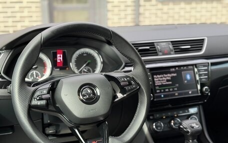 Skoda Superb III рестайлинг, 2017 год, 2 450 000 рублей, 17 фотография