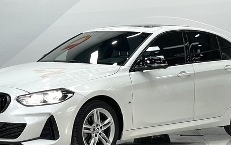BMW 1 серия, 2023 год, 1 987 630 рублей, 1 фотография