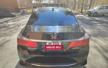 Honda Accord IX рестайлинг, 2013 год, 1 700 000 рублей, 3 фотография