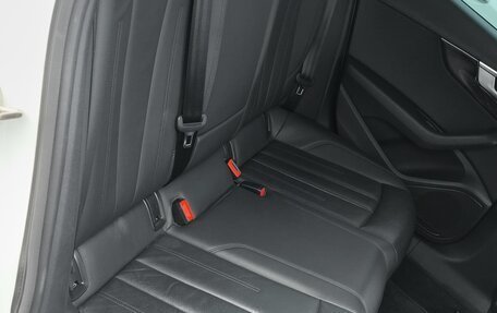 Audi A4, 2016 год, 2 100 000 рублей, 22 фотография