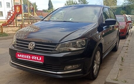 Volkswagen Polo VI (EU Market), 2016 год, 1 170 000 рублей, 2 фотография