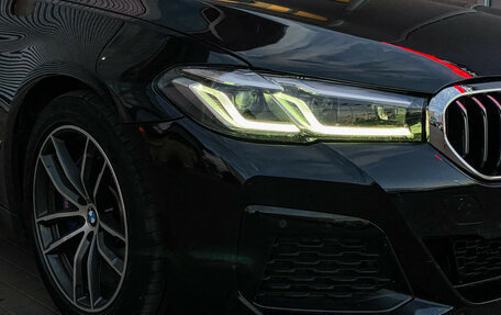 BMW 5 серия, 2020 год, 3 995 000 рублей, 4 фотография