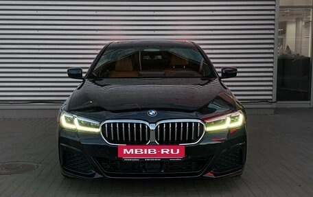BMW 5 серия, 2020 год, 3 995 000 рублей, 2 фотография