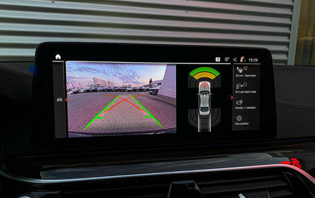 BMW 5 серия, 2020 год, 3 995 000 рублей, 19 фотография