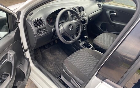 Volkswagen Polo VI (EU Market), 2016 год, 550 000 рублей, 8 фотография