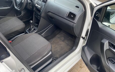 Volkswagen Polo VI (EU Market), 2016 год, 550 000 рублей, 10 фотография