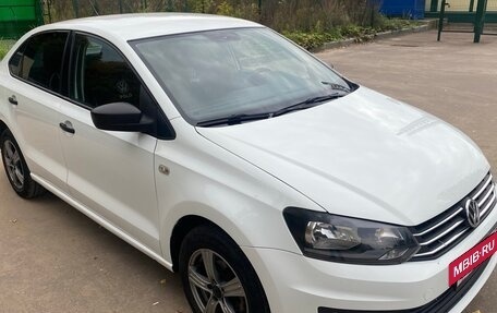 Volkswagen Polo VI (EU Market), 2016 год, 550 000 рублей, 2 фотография