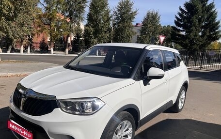 Brilliance V3 I рестайлинг, 2019 год, 1 300 000 рублей, 3 фотография