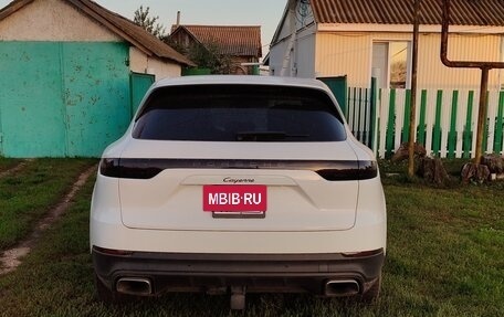 Porsche Cayenne III, 2022 год, 10 700 000 рублей, 5 фотография