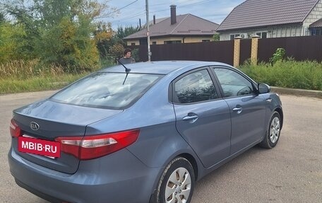 KIA Rio III рестайлинг, 2012 год, 700 000 рублей, 2 фотография