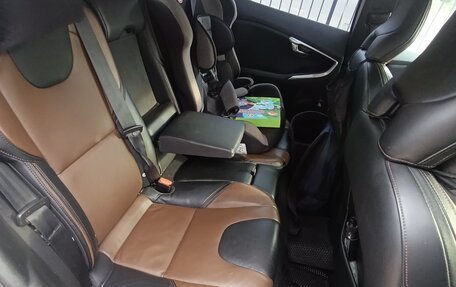 Volvo V40 Cross Country I, 2014 год, 1 650 000 рублей, 11 фотография
