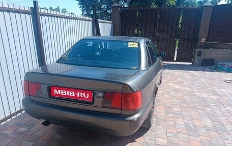 Audi A6, 1995 год, 250 000 рублей, 3 фотография