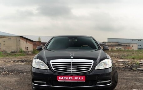 Mercedes-Benz S-Класс, 2010 год, 2 100 000 рублей, 1 фотография