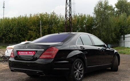 Mercedes-Benz S-Класс, 2010 год, 2 100 000 рублей, 3 фотография