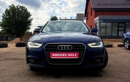 Audi A4, 2012 год, 1 200 000 рублей, 3 фотография
