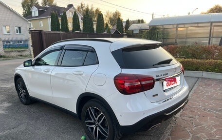 Mercedes-Benz GLA, 2019 год, 2 800 000 рублей, 7 фотография