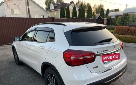 Mercedes-Benz GLA, 2019 год, 2 800 000 рублей, 17 фотография