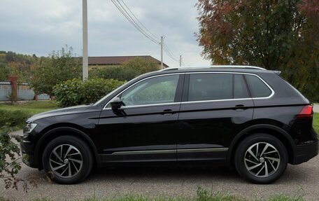 Volkswagen Tiguan II, 2018 год, 2 380 000 рублей, 4 фотография