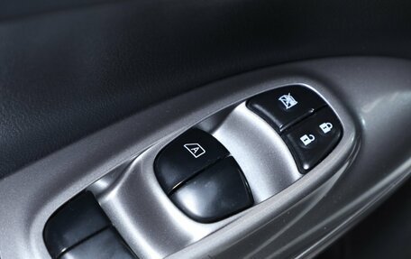 Nissan Juke II, 2012 год, 1 099 000 рублей, 16 фотография