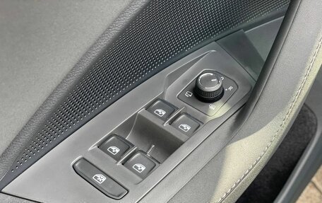 Volkswagen Tiguan, 2026 год, 4 890 000 рублей, 9 фотография