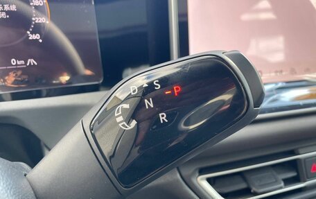 Volkswagen Tiguan, 2026 год, 4 890 000 рублей, 18 фотография