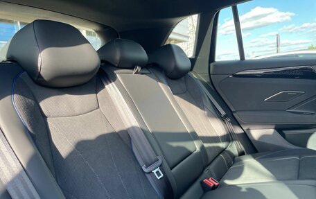 Volkswagen Tiguan, 2026 год, 4 890 000 рублей, 28 фотография