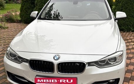 BMW 3 серия, 2014 год, 1 790 000 рублей, 3 фотография